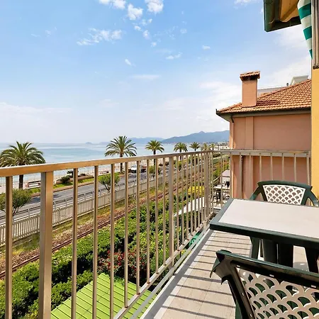 Monolocale 9 Apartment Pietra Ligure